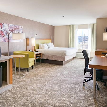 Springhill Suites By Marriott Дентън Екстериор снимка