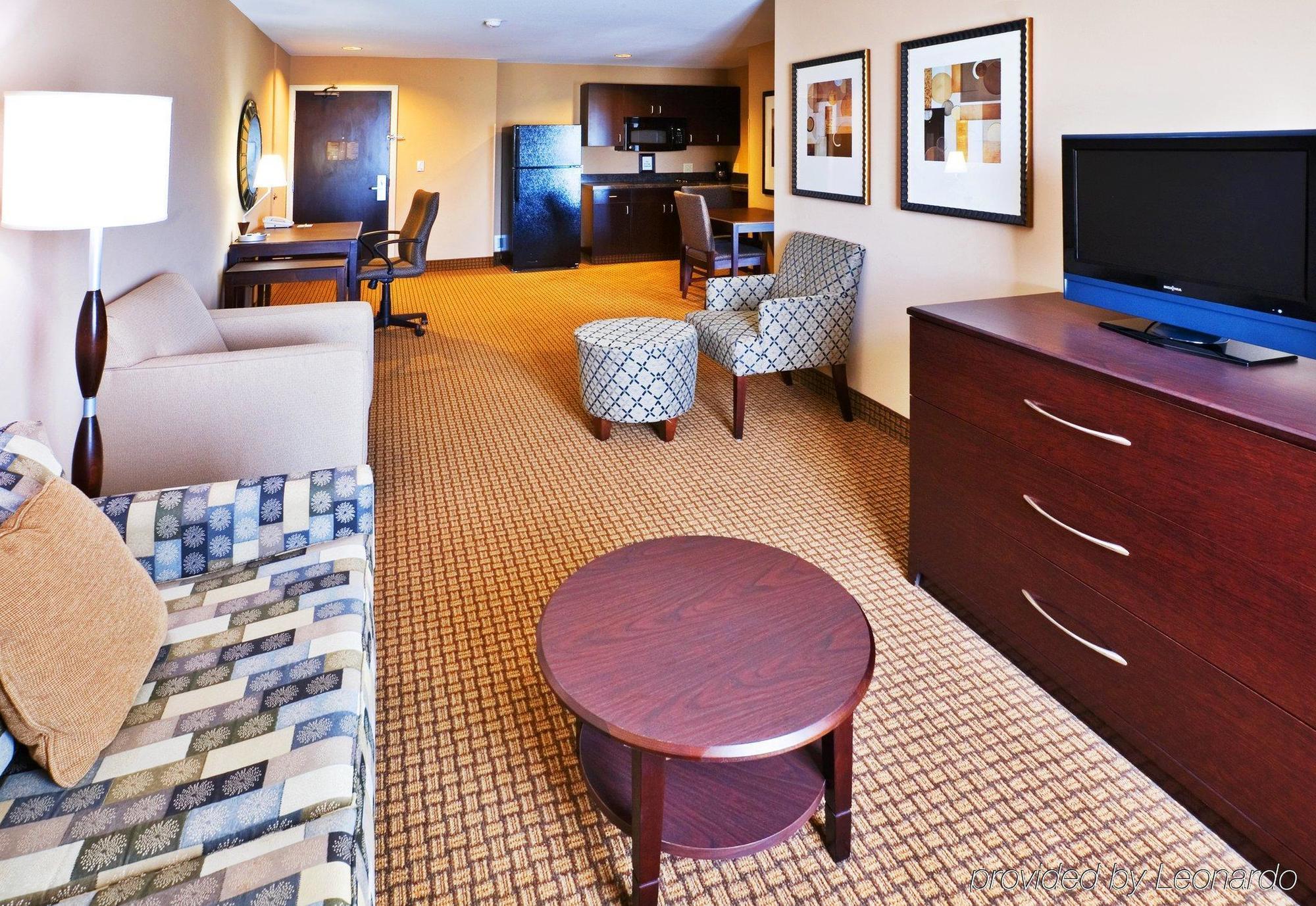 Springhill Suites By Marriott Дентън Стая снимка